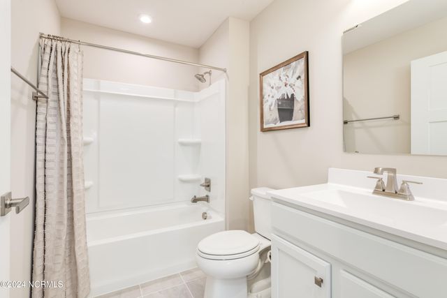 100 Baxter Station Boulevard, Moyock, NC 27958