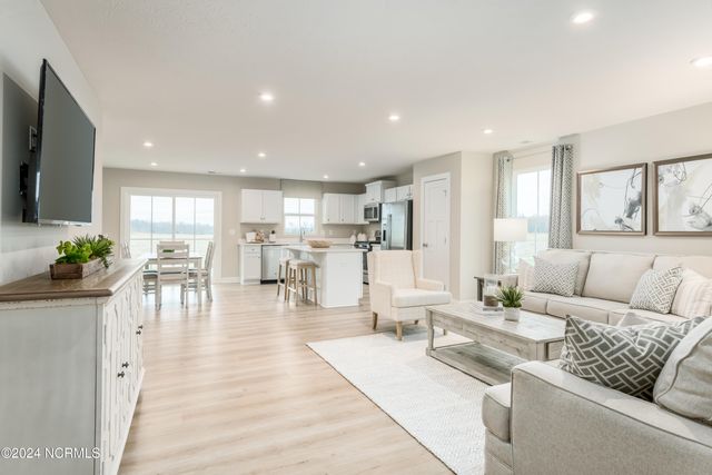 100 Baxter Station Boulevard, Moyock, NC 27958