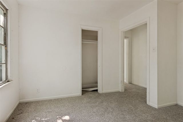 661 W Millett Drive, Dallas, TX 75232