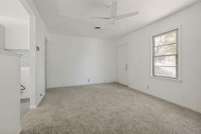661 W Millett Drive, Dallas, TX 75232