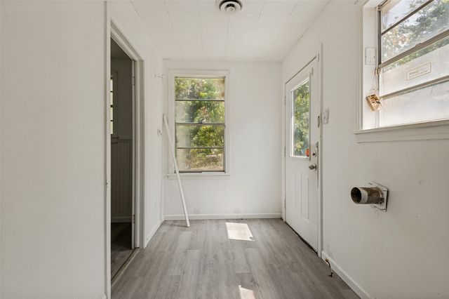 661 W Millett Drive, Dallas, TX 75232