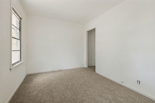 661 W Millett Drive, Dallas, TX 75232