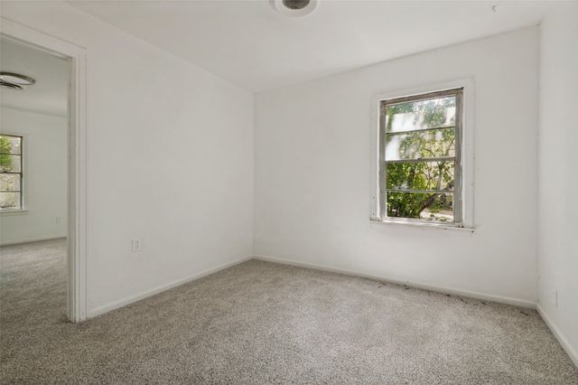 661 W Millett Drive, Dallas, TX 75232