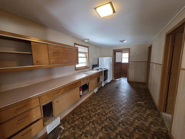 922 WASHINGTON STREET, Wausau, WI 54403