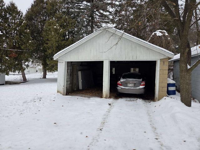 922 WASHINGTON STREET, Wausau, WI 54403