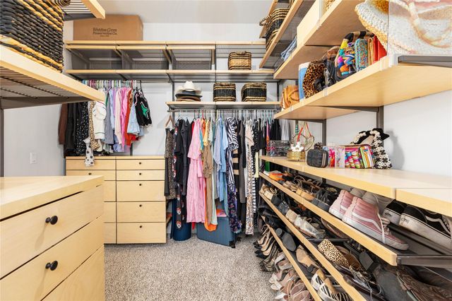 7912 Catbird LN, Austin, TX 78744