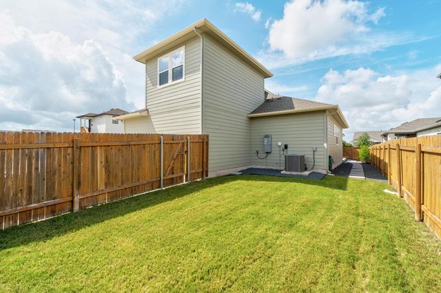 7912 Catbird LN, Austin, TX 78744