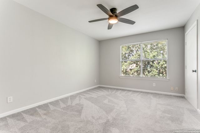 2 Autumn River # 2, San Antonio, TX 78245