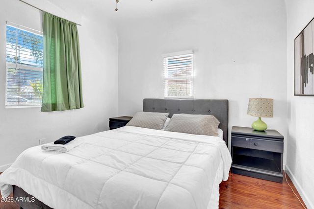 712 E PIERCE Street, Phoenix, AZ 85006