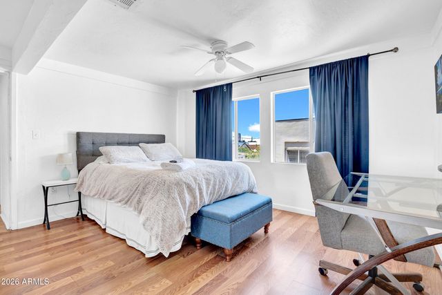 712 E PIERCE Street, Phoenix, AZ 85006