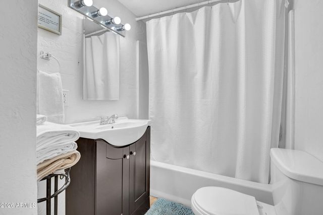 712 E PIERCE Street, Phoenix, AZ 85006