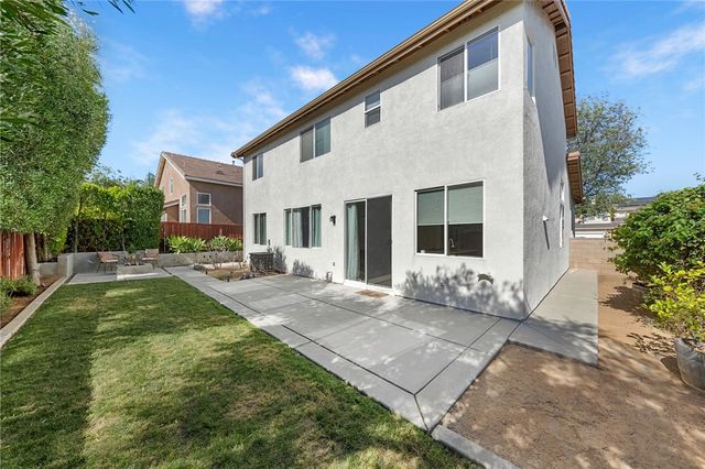 38929 Autumn Woods Road, Murrieta, CA 92563