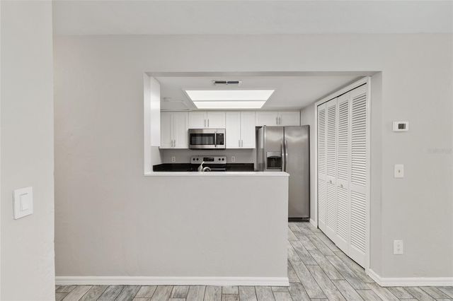 7200 SW 8TH AVENUE S122, Gainesville, FL 32607