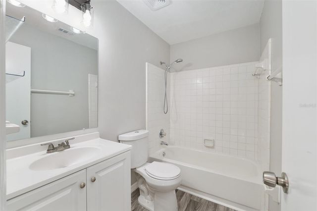 7200 SW 8TH AVENUE S122, Gainesville, FL 32607