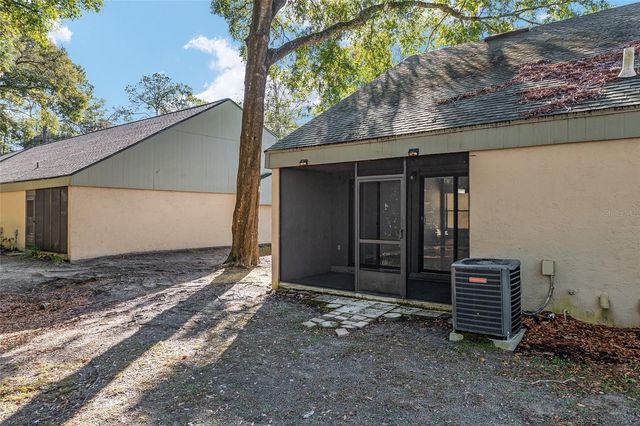 7200 SW 8TH AVENUE S122, Gainesville, FL 32607