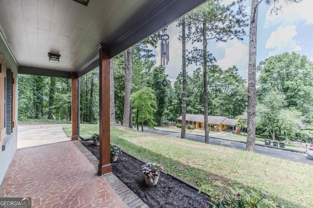 302 E Valley Road NE, Rome, GA 30161