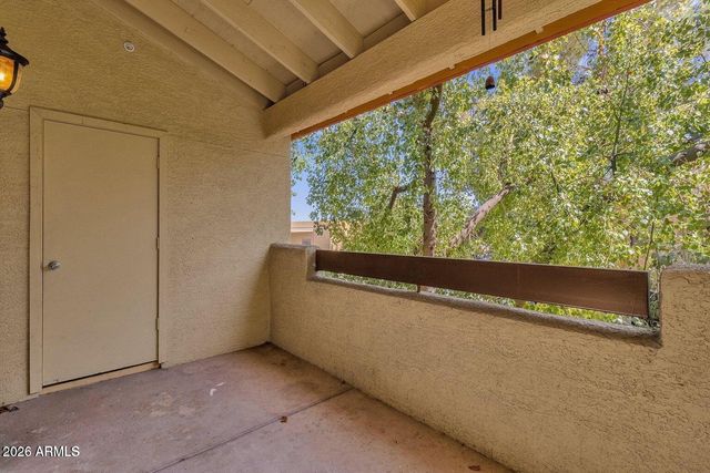 7008 E Gold Dust Avenue Apt 217, Paradise Valley, AZ 85253