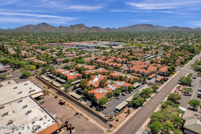 7008 E Gold Dust Avenue Apt 217, Paradise Valley, AZ 85253
