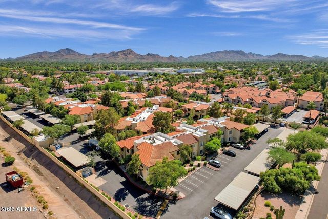 7008 E Gold Dust Avenue Apt 217, Paradise Valley, AZ 85253