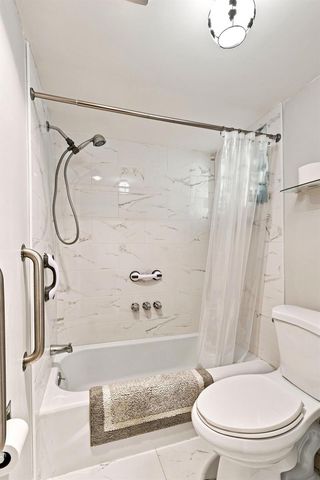 2532 Boundbrook Drive S 107, Palm Springs, FL 33406