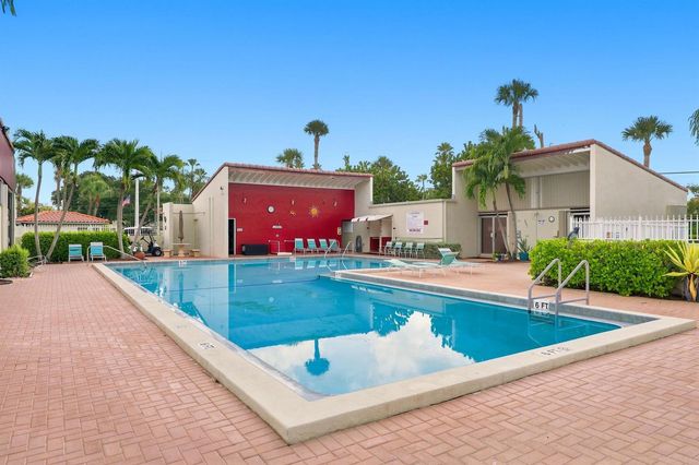 2532 Boundbrook Drive S 107, Palm Springs, FL 33406