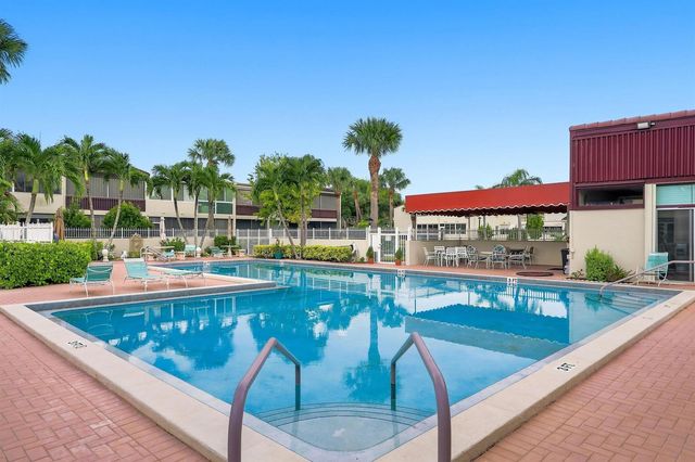 2532 Boundbrook Drive S 107, Palm Springs, FL 33406