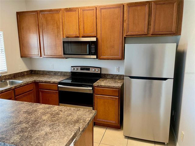 1131 LONG OAK WAY, Sanford, FL 32771