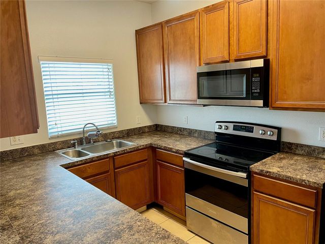 1131 LONG OAK WAY, Sanford, FL 32771