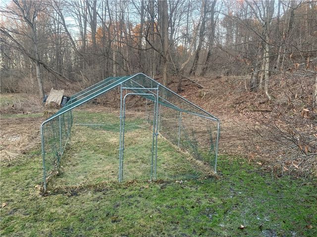 42 Sunnyside Street, Friendship, NY 14739