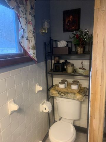 42 Sunnyside Street, Friendship, NY 14739