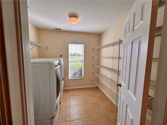 1656 Pointe West Way, Vero Beach, FL 32966