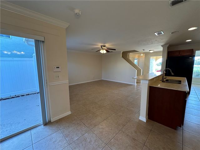 1656 Pointe West Way, Vero Beach, FL 32966