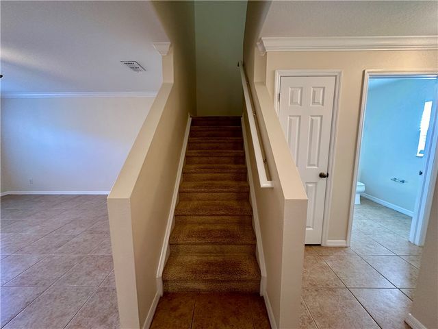 1656 Pointe West Way, Vero Beach, FL 32966