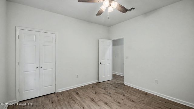 307 Pelahatchie Shore Drive, Brandon, MS 39047