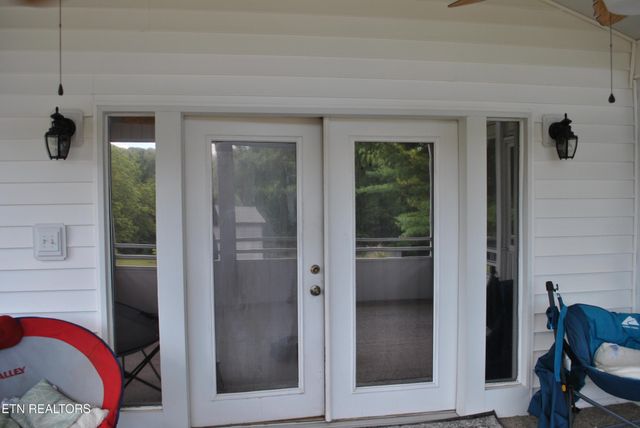 2024 Radiance Drive, Knoxville, TN 37912