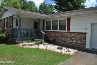 2024 Radiance Drive, Knoxville, TN 37912