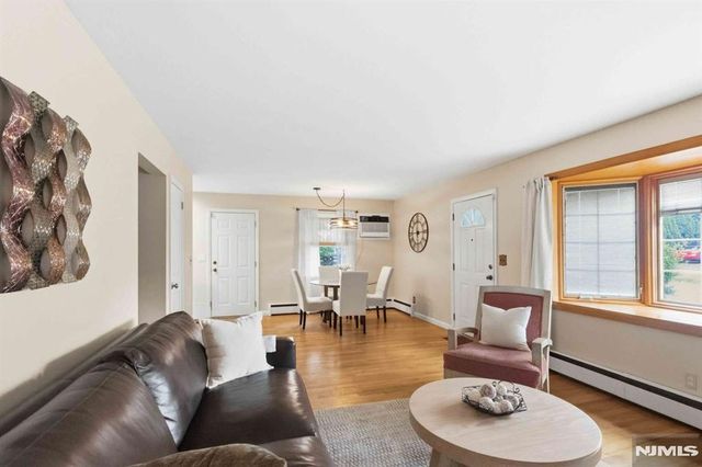 108 Wyandotte Avenue, Dumont, NJ 07628