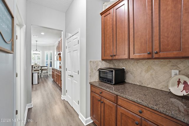 1261 LEITH HALL Drive, St. Johns, FL 32259