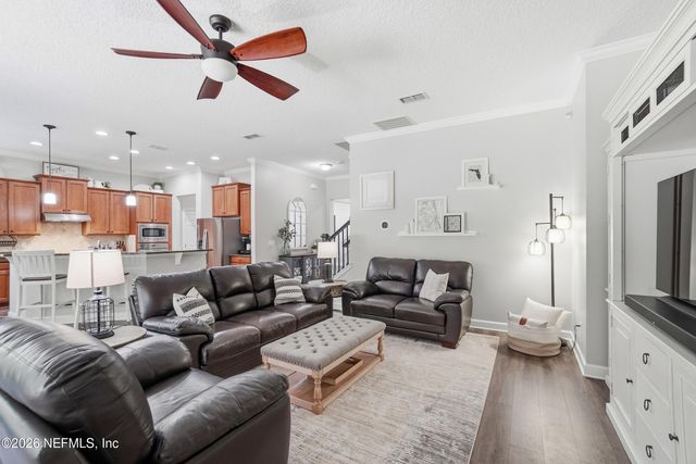 1261 LEITH HALL Drive, St. Johns, FL 32259