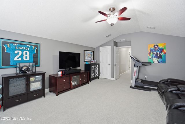 1261 LEITH HALL Drive, St. Johns, FL 32259