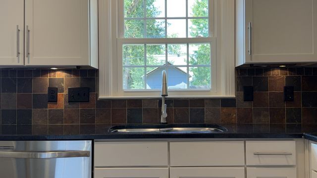 2602 W Linden Ave, Nashville, TN 37212
