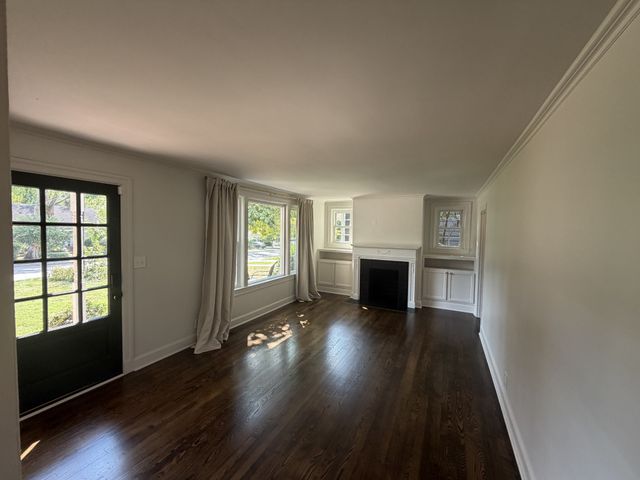 2602 W Linden Ave, Nashville, TN 37212
