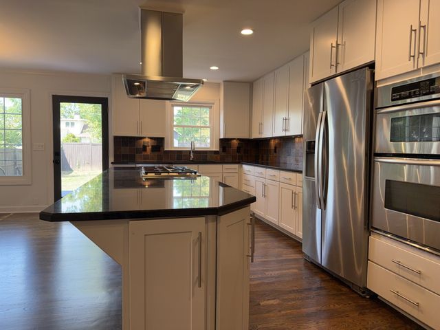 2602 W Linden Ave, Nashville, TN 37212