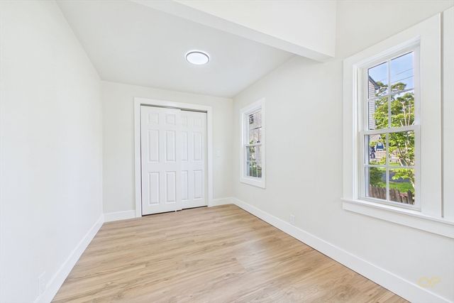 6 Pinehurst Dr, Wareham, MA 02571