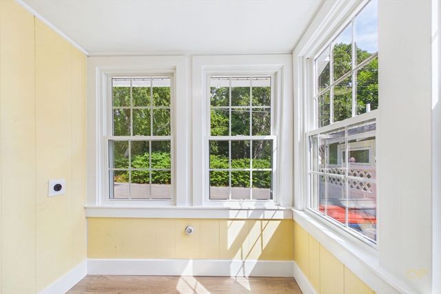 6 Pinehurst Dr, Wareham, MA 02571
