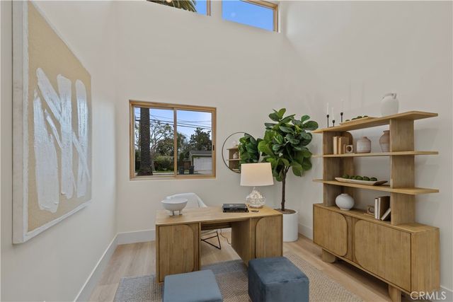 1935 Tustin, Costa Mesa, CA 92627