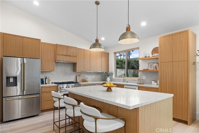 1935 Tustin, Costa Mesa, CA 92627