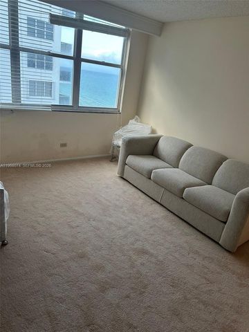 6039 Collins Ave 1625, Miami Beach, FL 33140