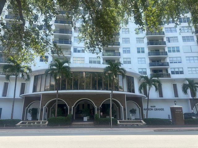 6039 Collins Ave 1625, Miami Beach, FL 33140