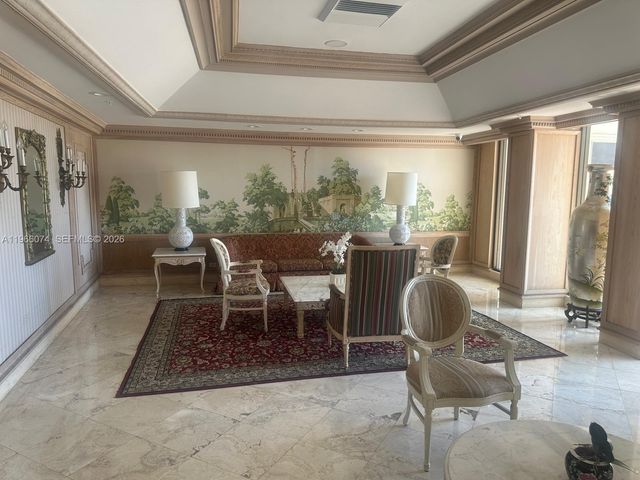 6039 Collins Ave 1625, Miami Beach, FL 33140